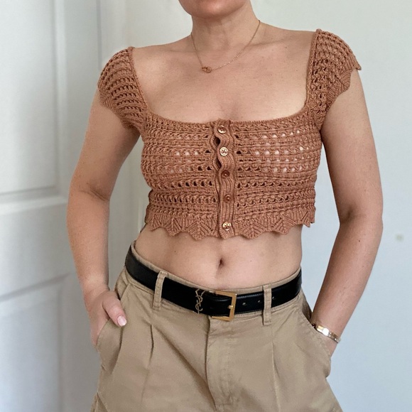 Button Front Crochet Knit Crop Top - Picture 3 of 9